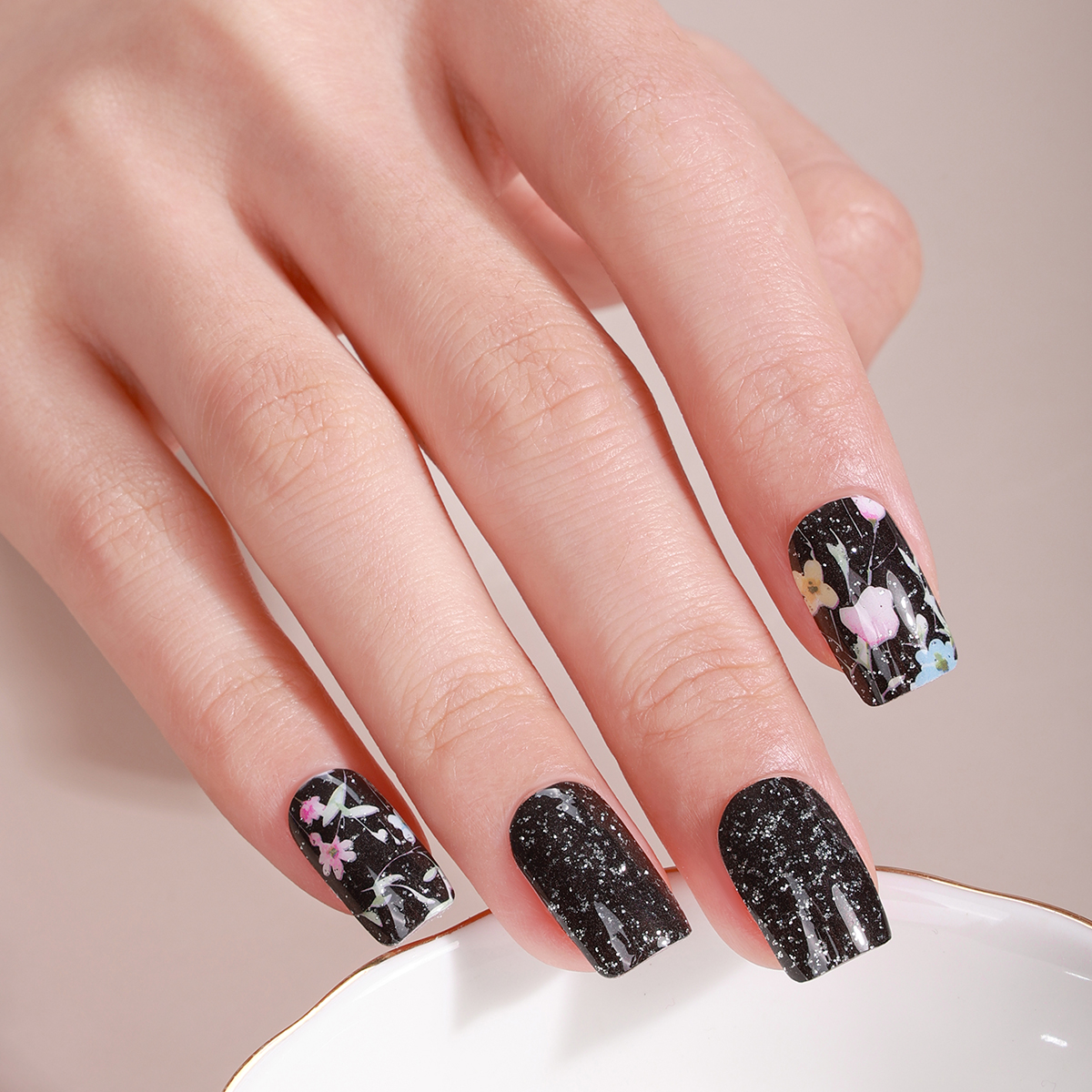 16Tips Full Cover Nail Sticker - Full Cover Adhesive recensione e prezzo