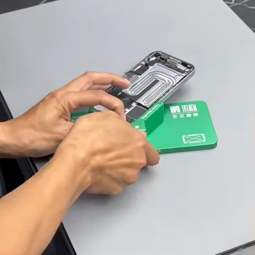 YCS Mobile Phone Frame Straigh - Screen Alignment Tool recensione e prezzo